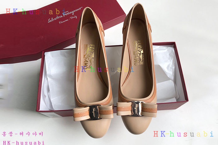 NEW 페라가모 신발 신상 F 887552