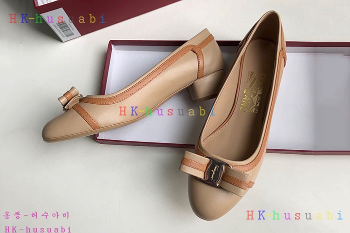 NEW 페라가모 신발 신상 F 887552