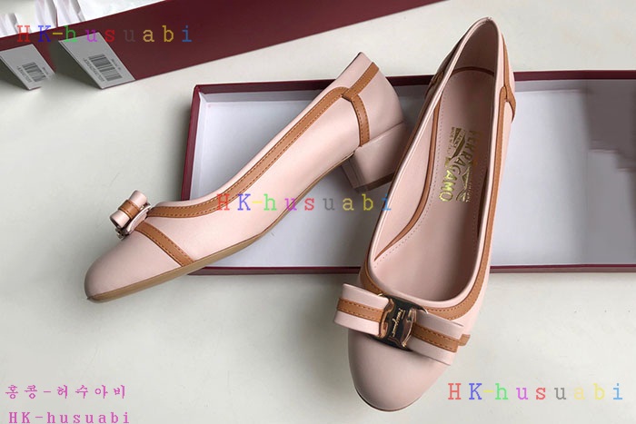NEW 페라가모 신발 신상 F 887550