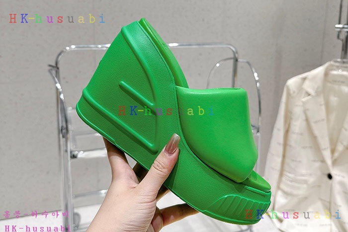 NEW 펜디 신발 신상 FD 725012