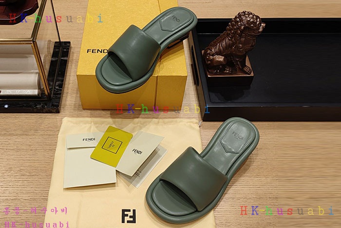 NEW 펜디 신발 신상 FD 725009