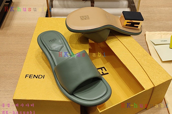 NEW 펜디 신발 신상 FD 725009