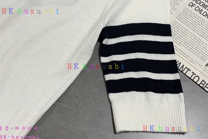 NEW 톰브라운 반팔티 신상 TB 4285017