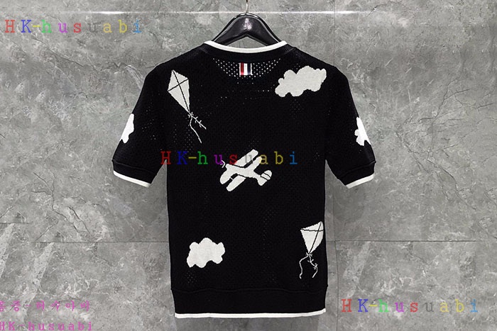NEW 톰브라운 반팔 신상 TB 328551