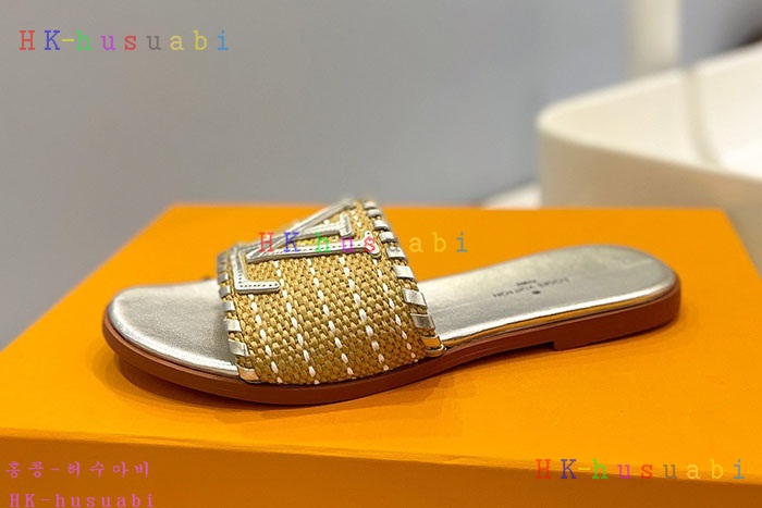 NEW 루이비통 샌들 신상 GU 997702