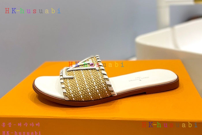 NEW 루이비통 샌들 신상 GU 997701