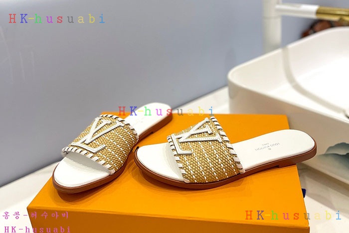 NEW 루이비통 샌들 신상 GU 997701