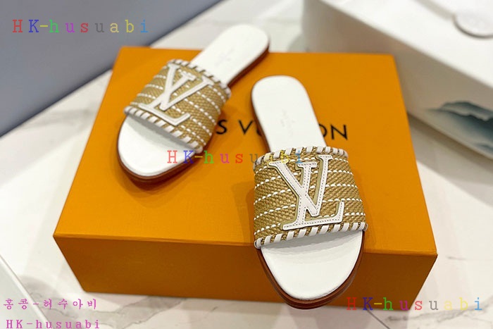 NEW 루이비통 샌들 신상 GU 997701