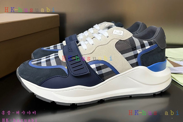 NEW 버버리 스니커즈 신상 BB  996401