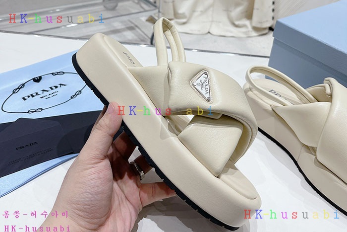 NEW 프라다 신발 신상 P 936603