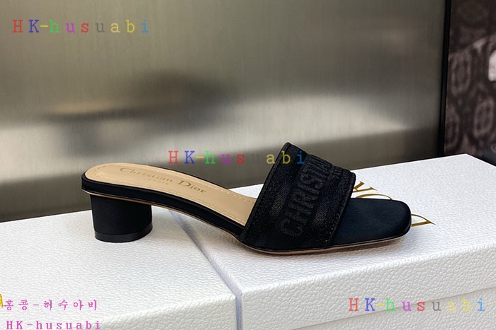 NEW 디올 샌들 신상 DR 968220