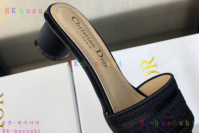 NEW 디올 샌들 신상 DR 968220