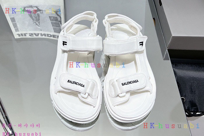 NEW 발렌시아가 신발 신상 B 6652502