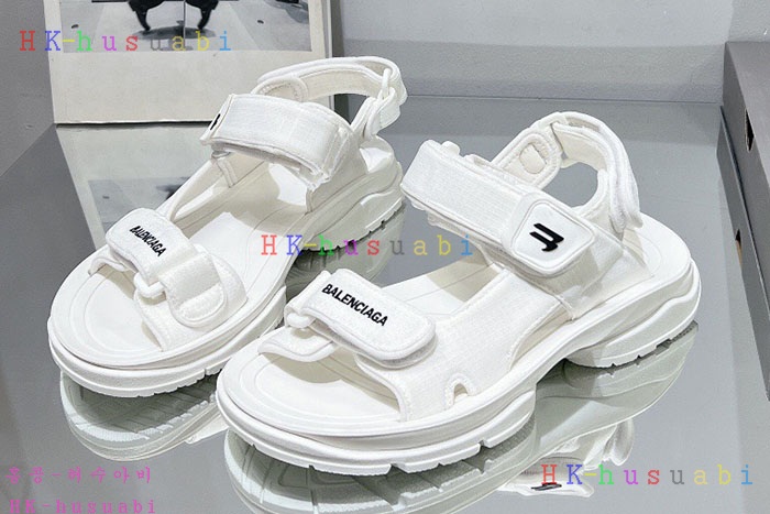 NEW 발렌시아가 신발 신상 B 6652502