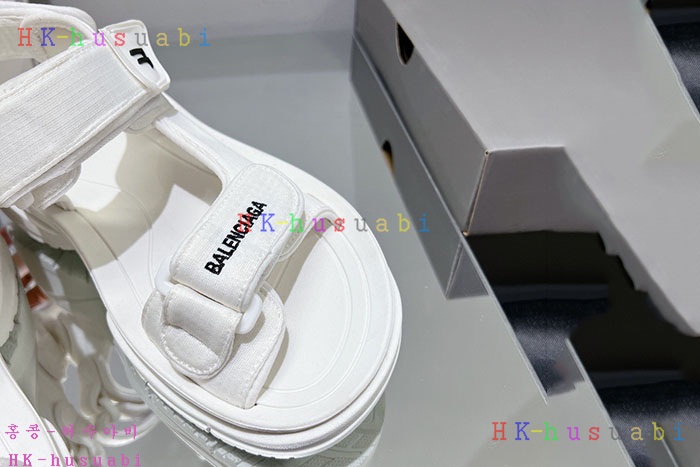 NEW 발렌시아가 신발 신상 B 6652502