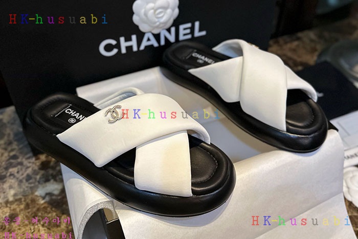NEW 샤넬 샌들 신상  C 4149804