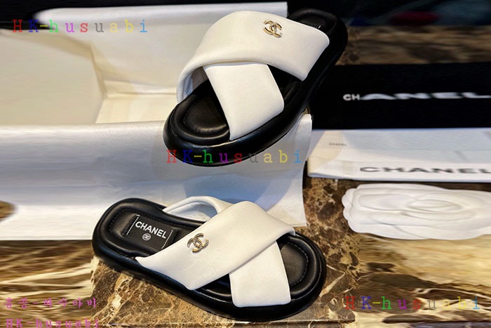 NEW 샤넬 샌들 신상  C 4149804