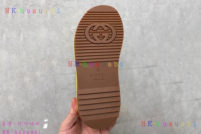 NEW 구찌 슬리퍼 신상 GU 955575