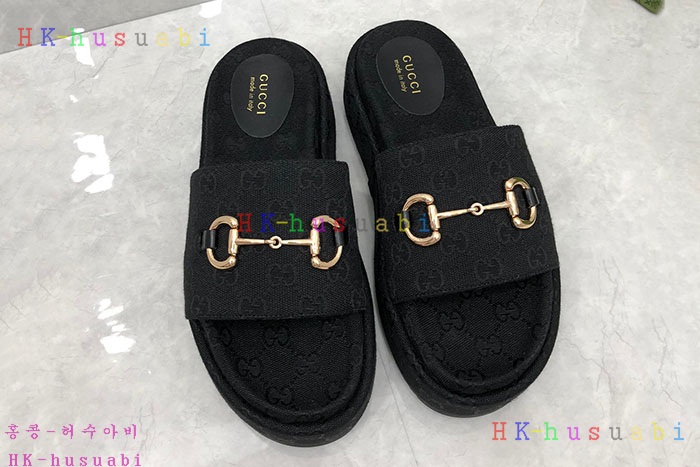 NEW 구찌 슬리퍼 신상 GU 955586