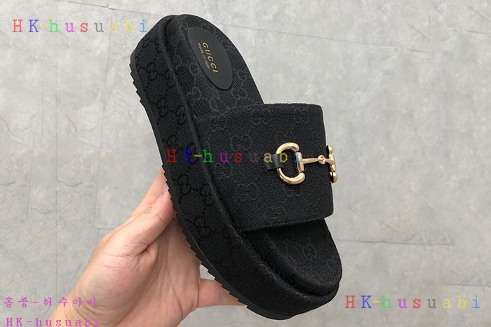 NEW 구찌 슬리퍼 신상 GU 955586