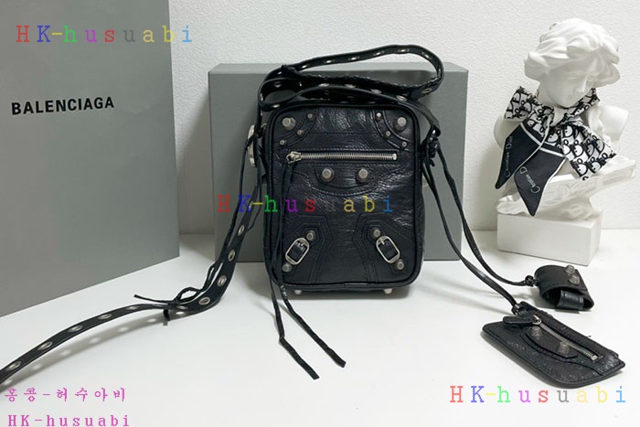 ★미러급★발렌시아가 르카골 크로스바디 백 719065210-2