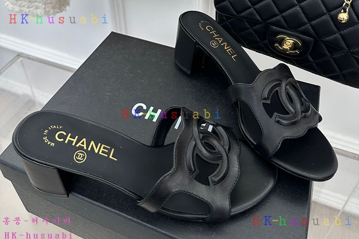 NEW 샤넬 샌들 신상 C 857220