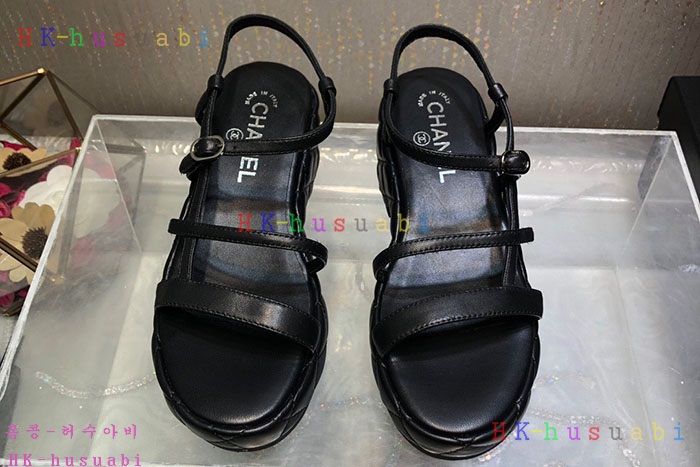NEW 샤넬 샌들 신상 C 857903