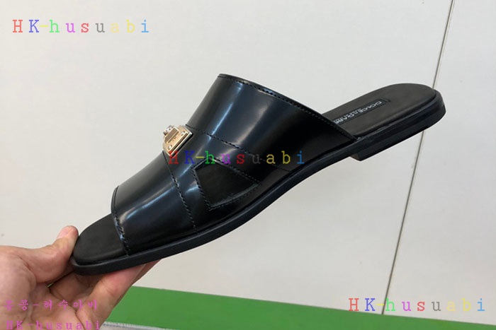 NEW 돌체앤가바나 샌들 신상 DG 652502