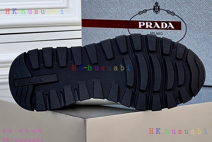 NEW  프라다 신발 신상 P 5899602