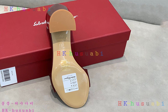 NEW 페라가모 샌들 신상 F 573303