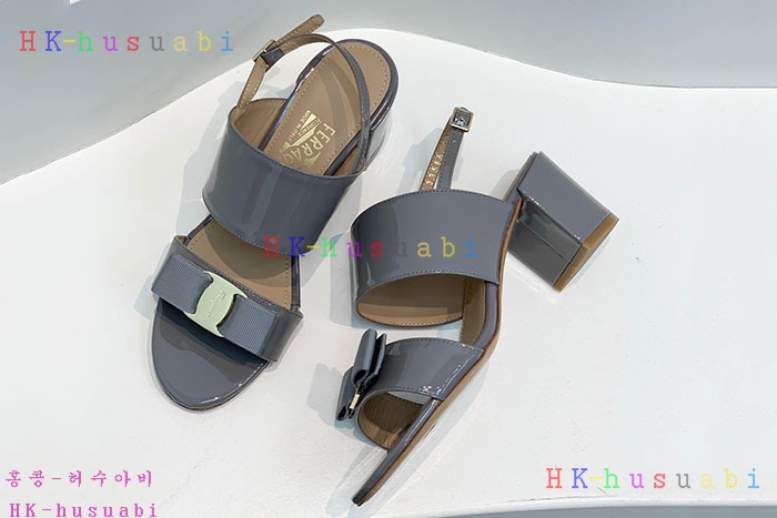 NEW 페라가모 샌들 신상 F 580401