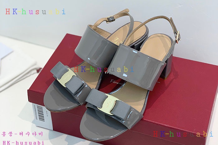NEW 페라가모 샌들 신상 F 580401