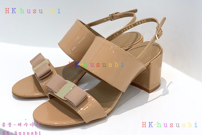 NEW 페라가모 샌들 신상 F 580404