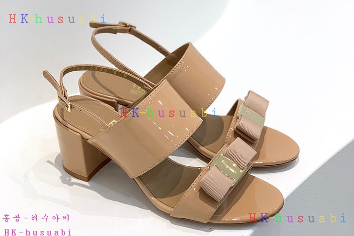 NEW 페라가모 샌들 신상 F 580404