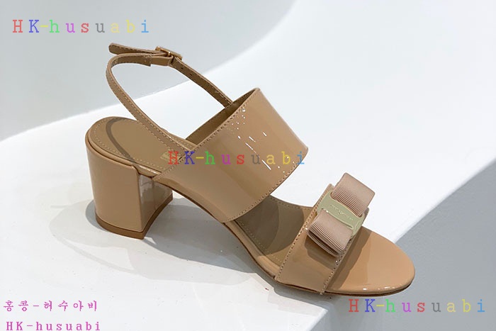 NEW 페라가모 샌들 신상 F 580404
