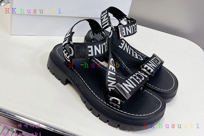 NEW 셀린느 샌들 신상 C 636011