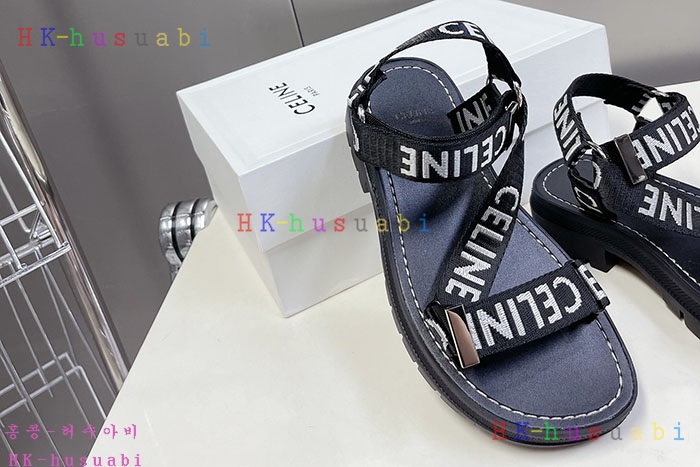 NEW 셀린느 샌들 신상 C 636011
