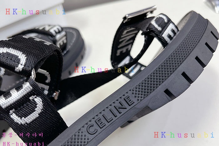 NEW 셀린느 샌들 신상 C 636011