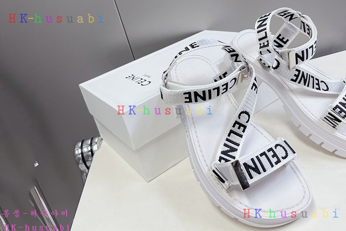 NEW 셀린느 샌들 신상 C 636013