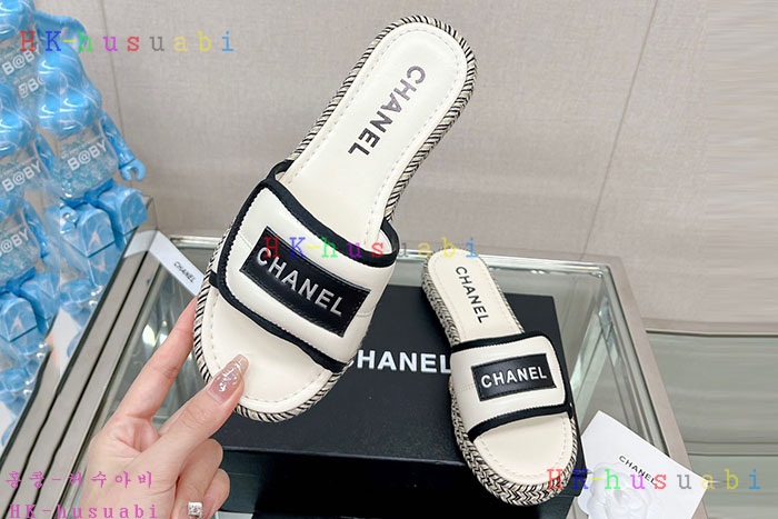 NEW 샤넬 샌들 신상 C 688214