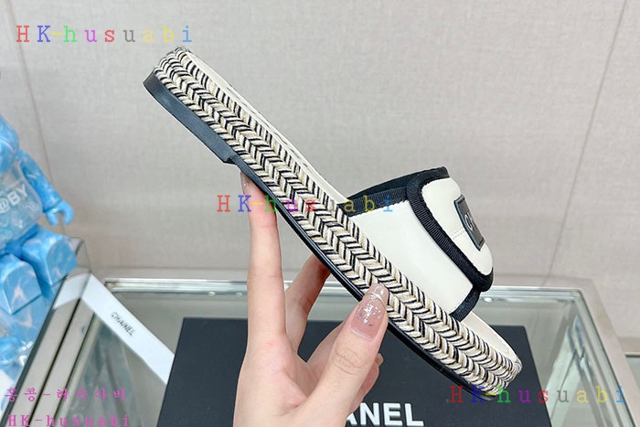 NEW 샤넬 샌들 신상 C 688214