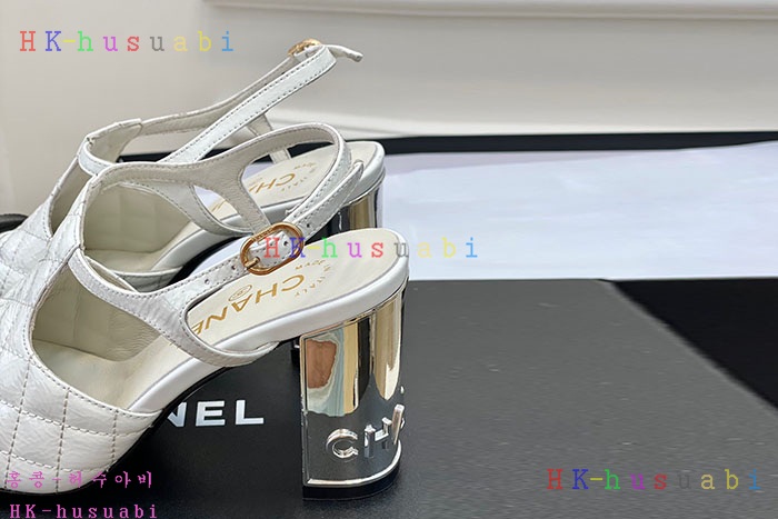 NEW 샤넬 샌들 신상 C 689221