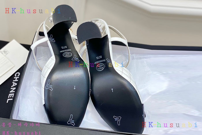 NEW 샤넬 샌들 신상 C 689221