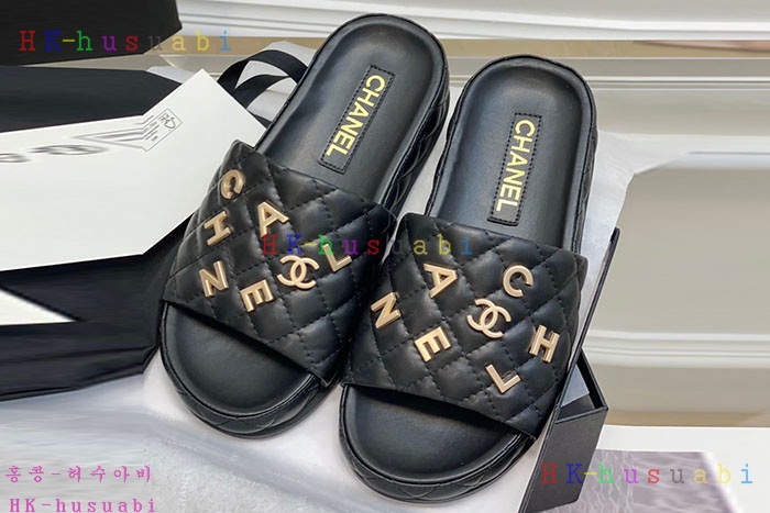 NEW 샤넬 샌들 신상 C 689013