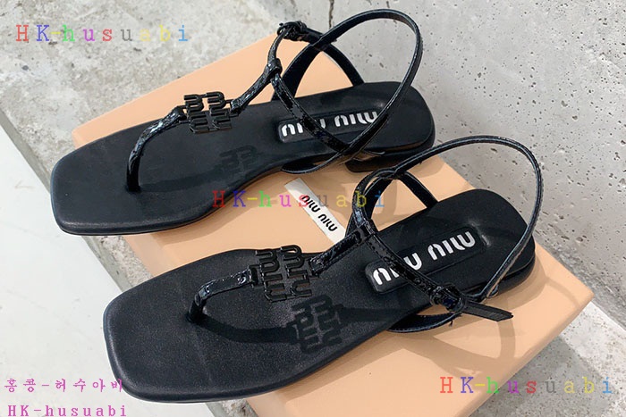 NEW 미우미우 샌들 신상 MU 952702