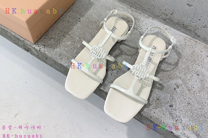 NEW 미우미우 샌들 신상 MU 952704