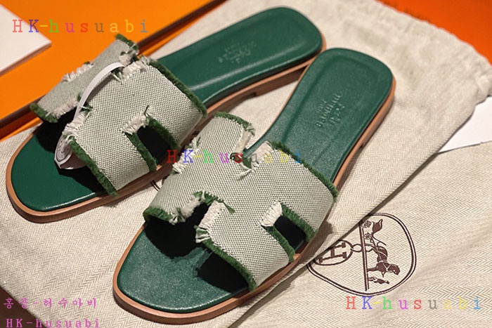 NEW 에르메스 샌들 신상 H 952881