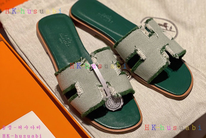 NEW 에르메스 샌들 신상 H 952881