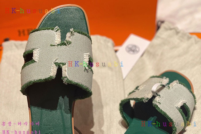 NEW 에르메스 샌들 신상 H 952881