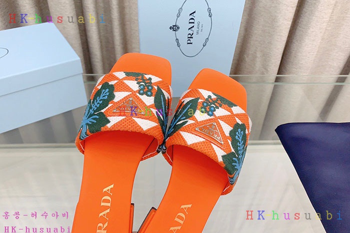 NEW 프라다 샌들 신상 P 350703